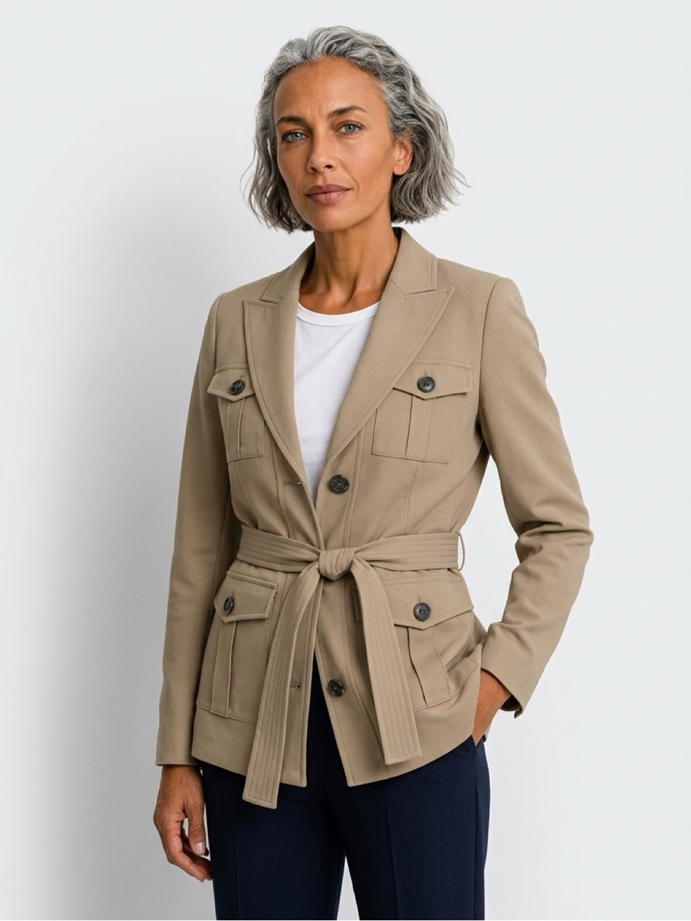 Safari season, elevated 🫒 NWT Calvin Klein olive blazer, patch pockets, belted